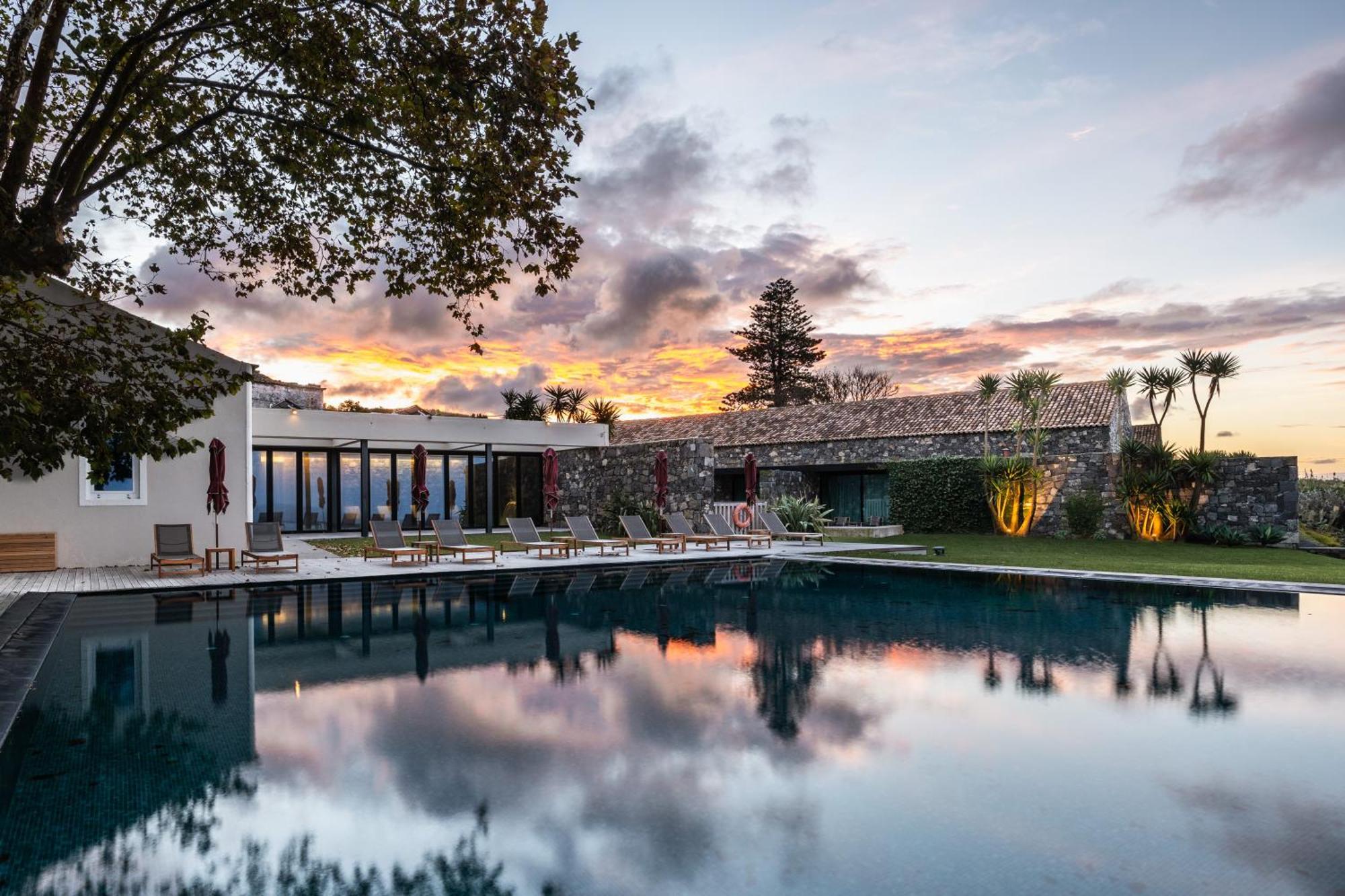 Sensi Azores Nature And Spa Ginetes Exteriér fotografie Villa E-1027, 2016