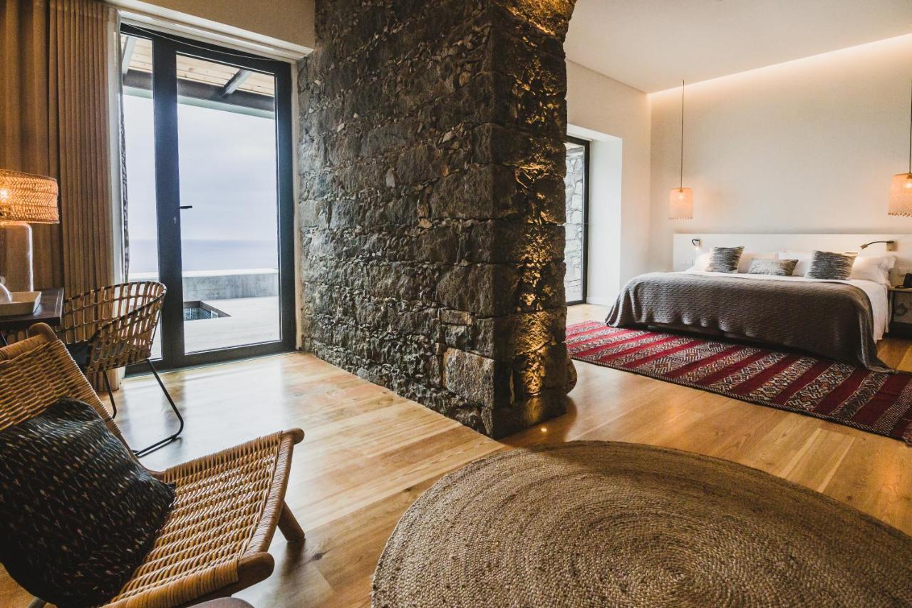 Sensi Azores Nature And Spa Ginetes Exteriér fotografie A room at the hotel